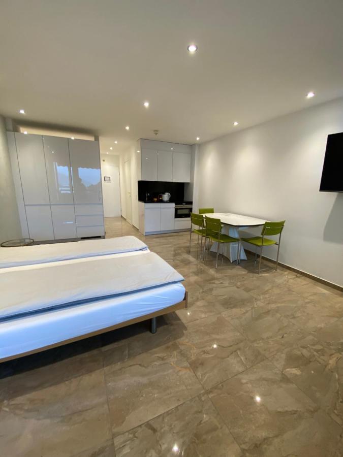 Holiday On The Lake Lugano 6 Bissone Exterior foto